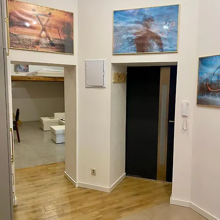 Apartment Wszedzie Blisko !!!