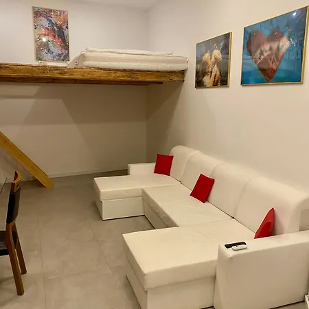 Apartment Wszedzie Blisko !!! *